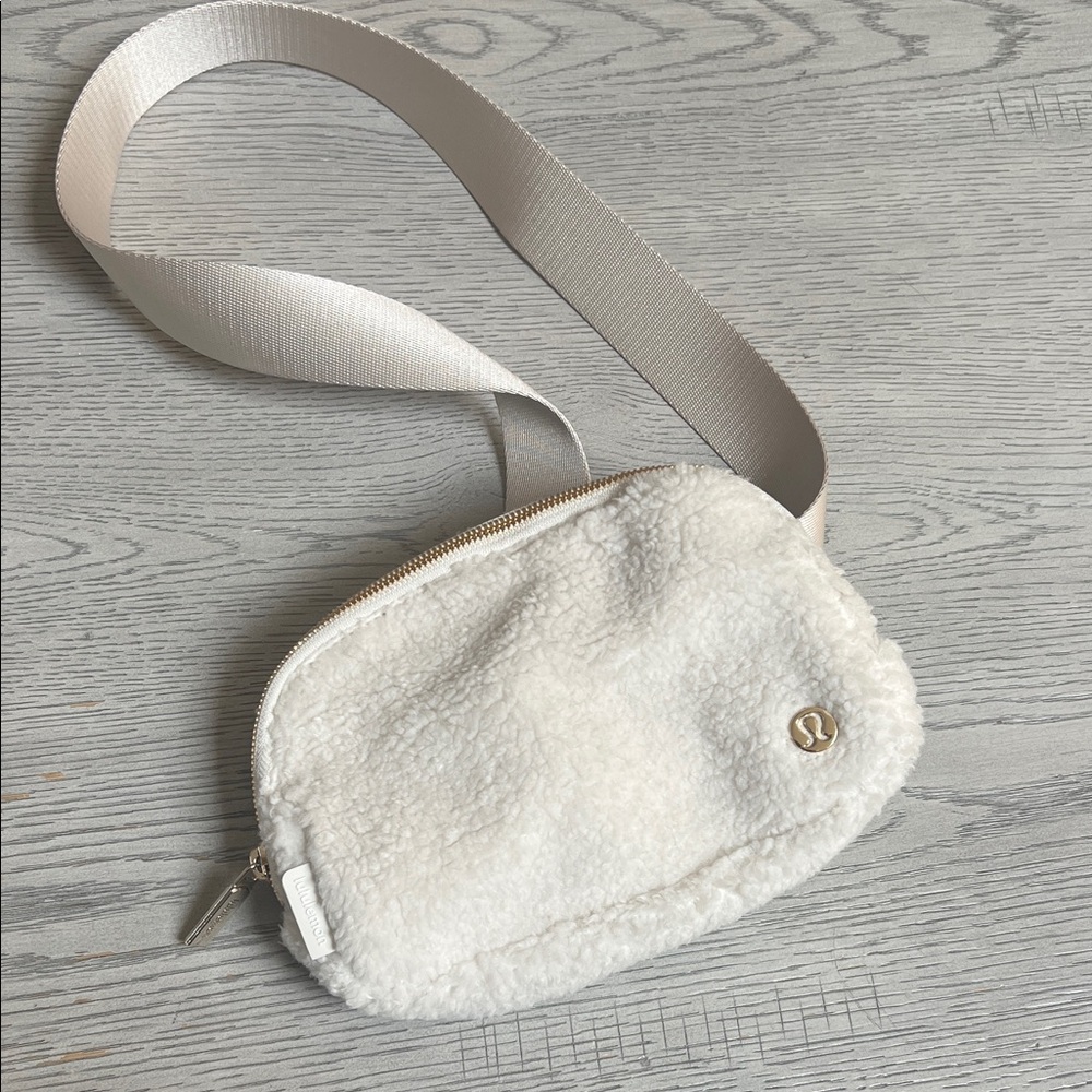 lululemon athletica White Sherpa Crossbody Bag